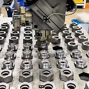 華成系統(tǒng)助力 CNC 加工自動上下料效率翻倍